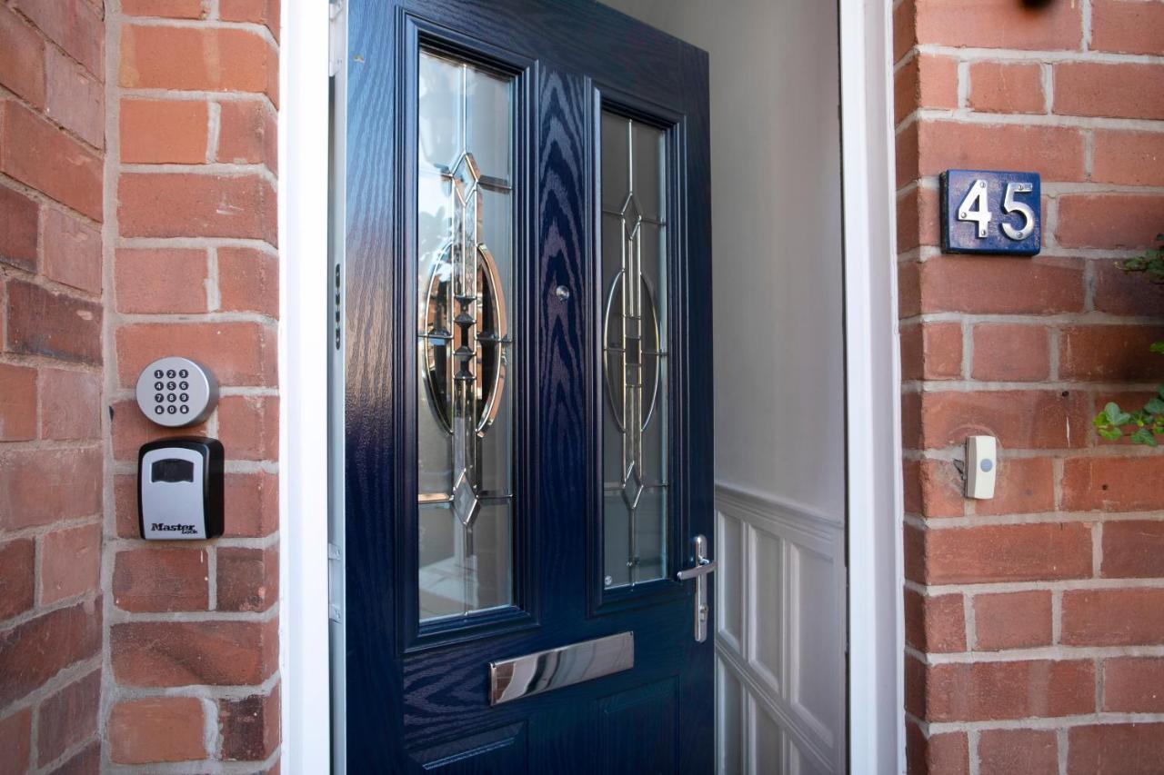Spring Villa Leicester Exterior foto